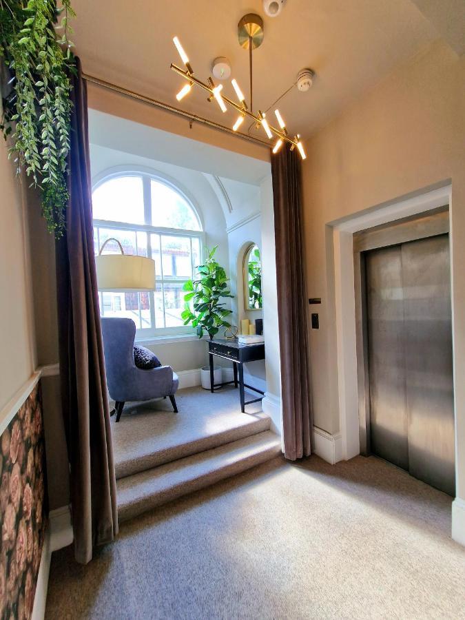 Stylish Hyde Park Home By Tube Stations With Elevator Londres Exterior foto