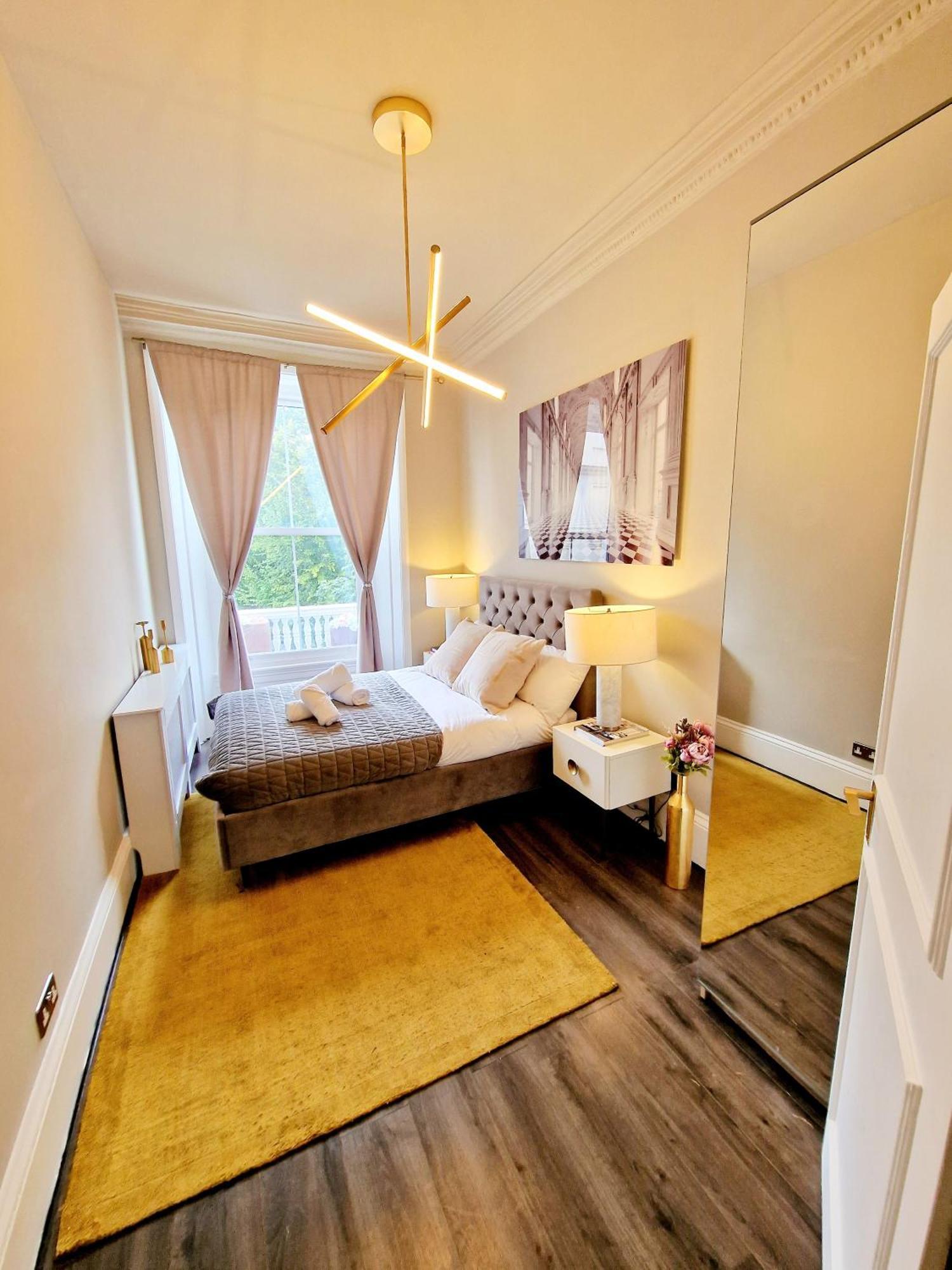Stylish Hyde Park Home By Tube Stations With Elevator Londres Exterior foto